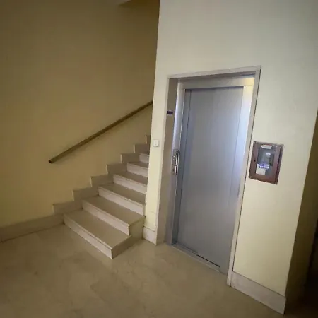 La Ghiaia Apartment *